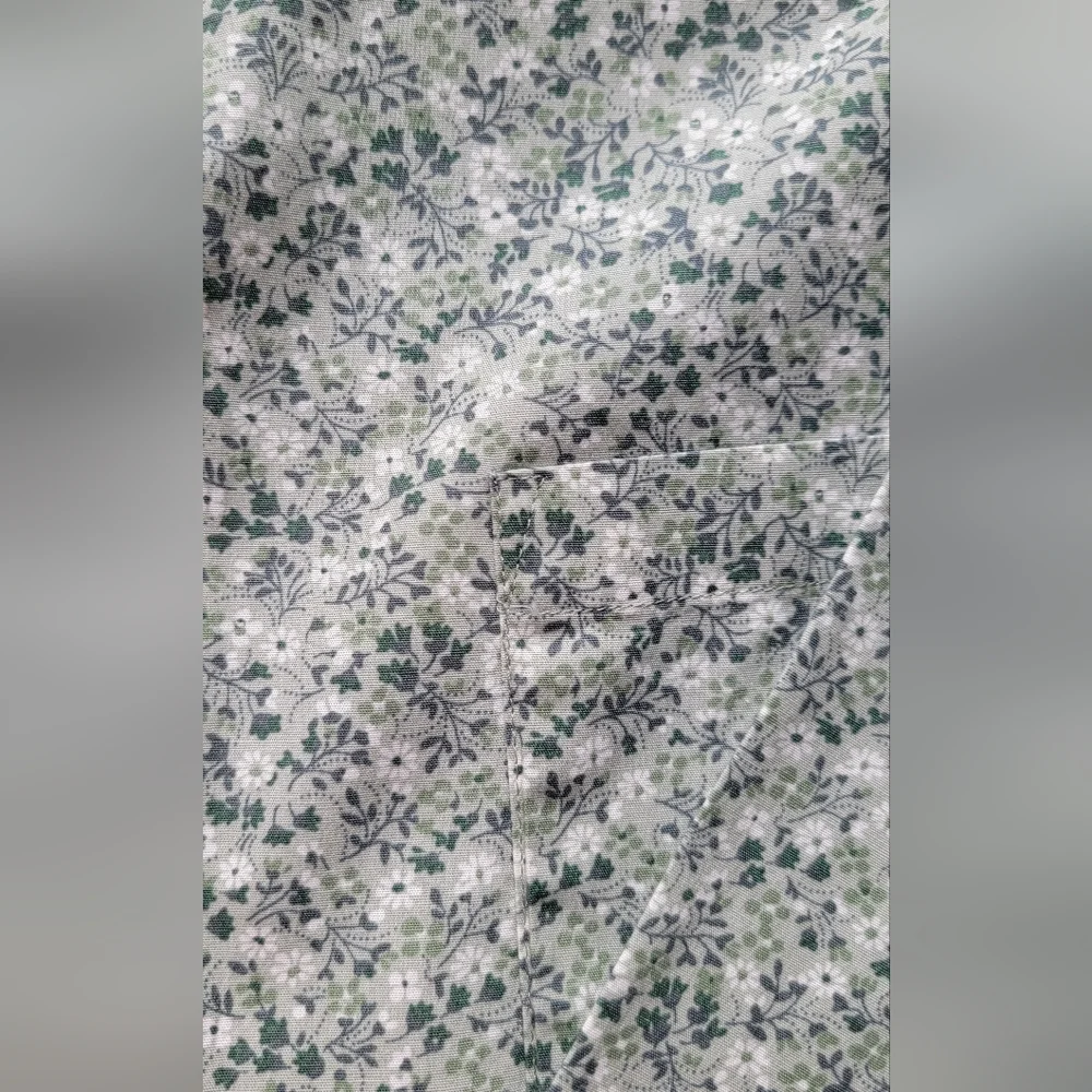 Men's Floral Patterned Shirt - Picture 9 of 9